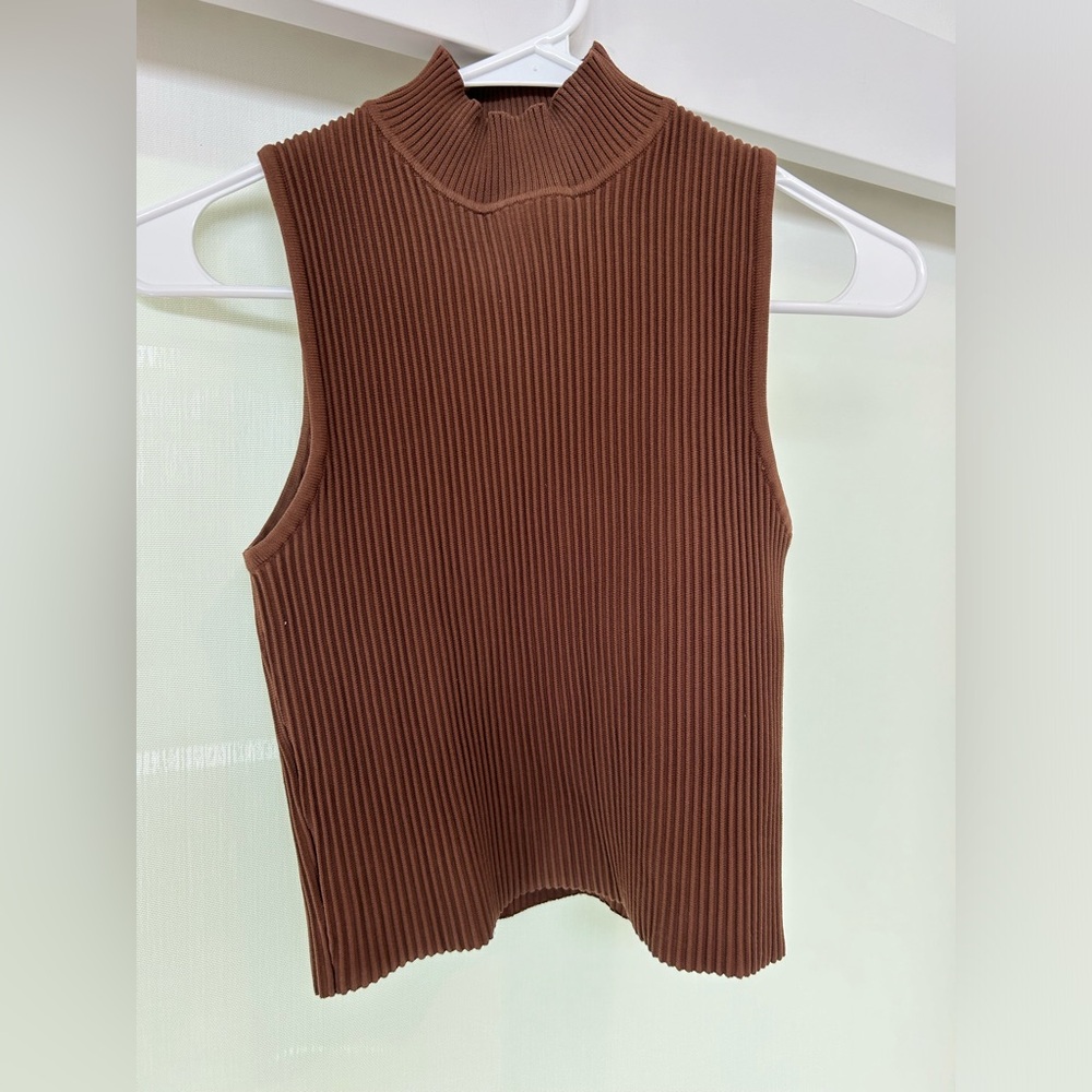 Forever 21 Brown Ribbed Sleeveless Tank Top
